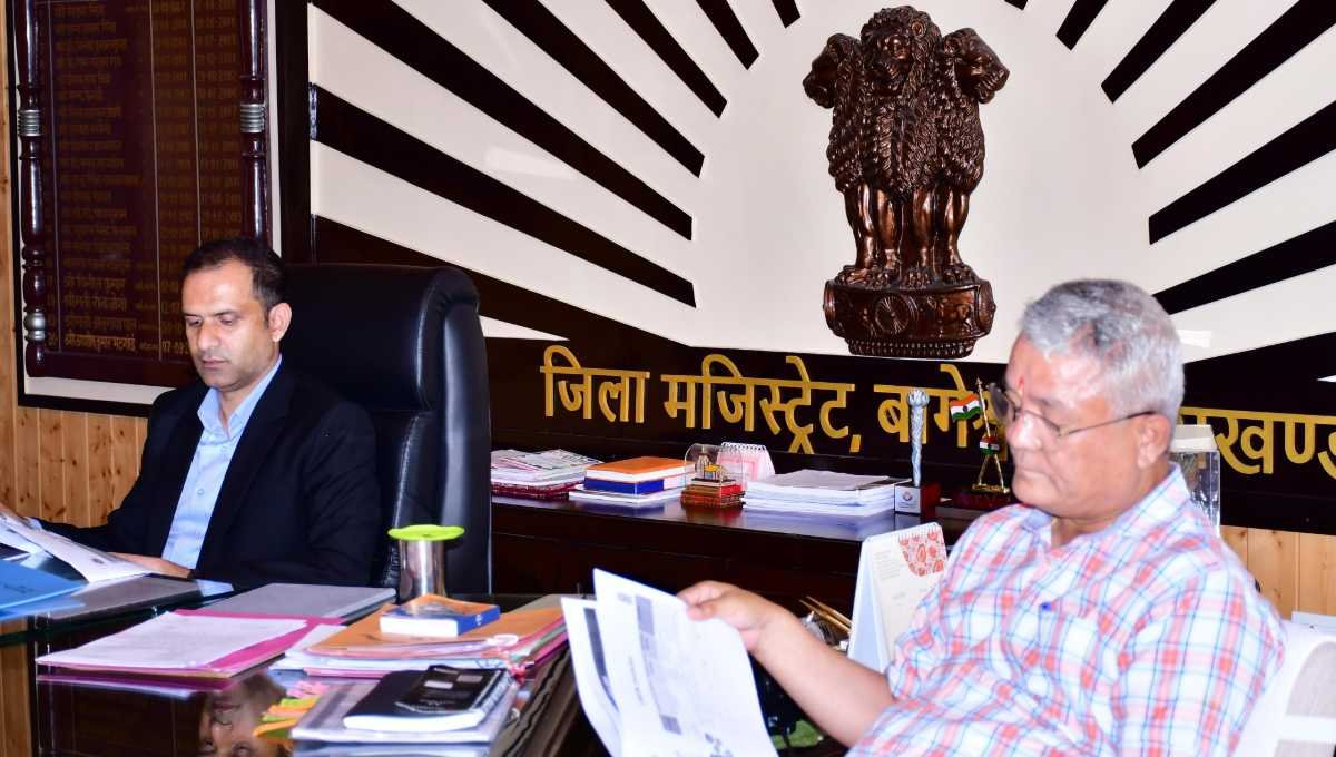 मीजल्स (खसरा) एवं रुबेला उन्मूलन के विशेष टीकाकरण अभियान की तैयारियों पर बैठक